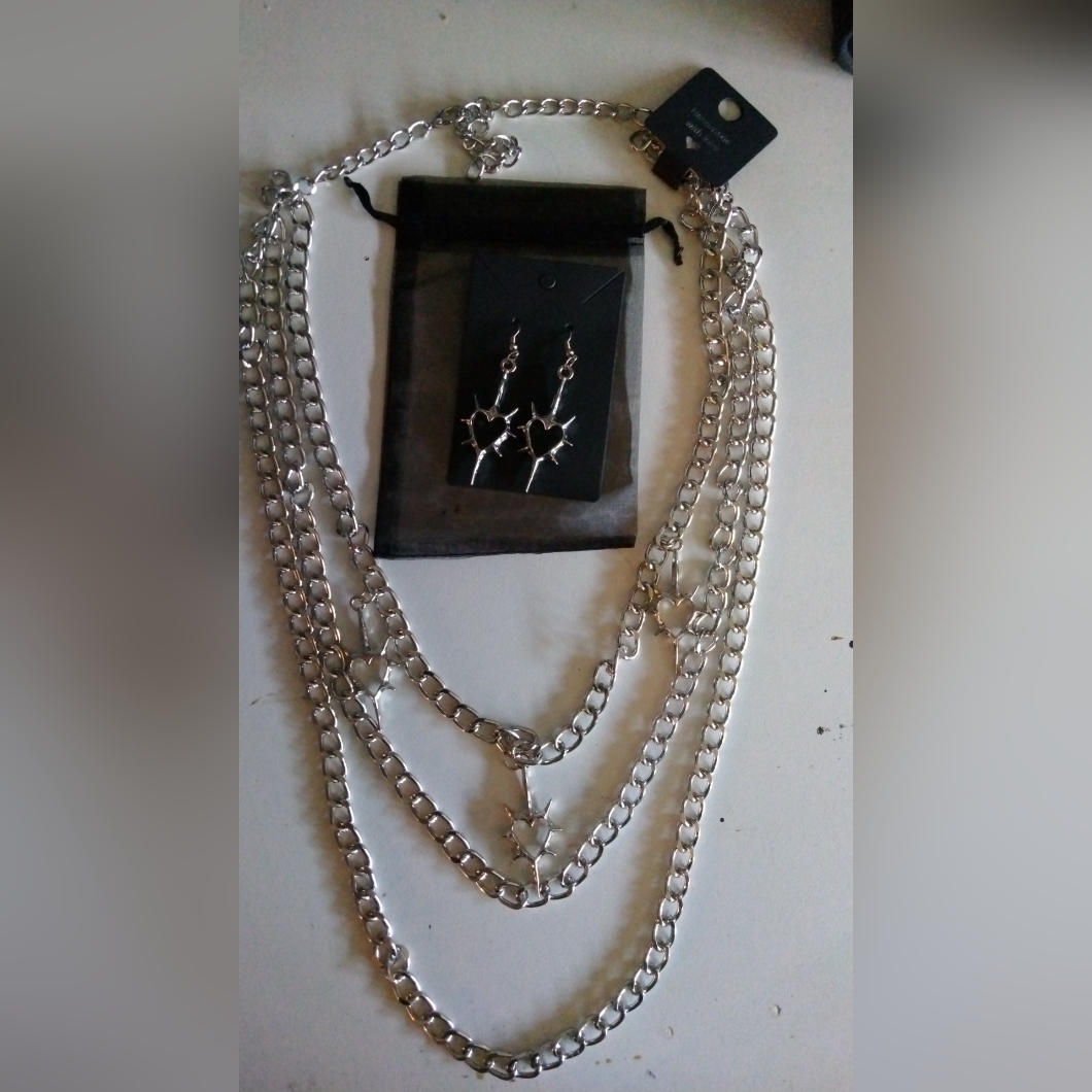 Silver Heart With Spikes Chain Necklace And Earring Set Hand Made By Me 30$